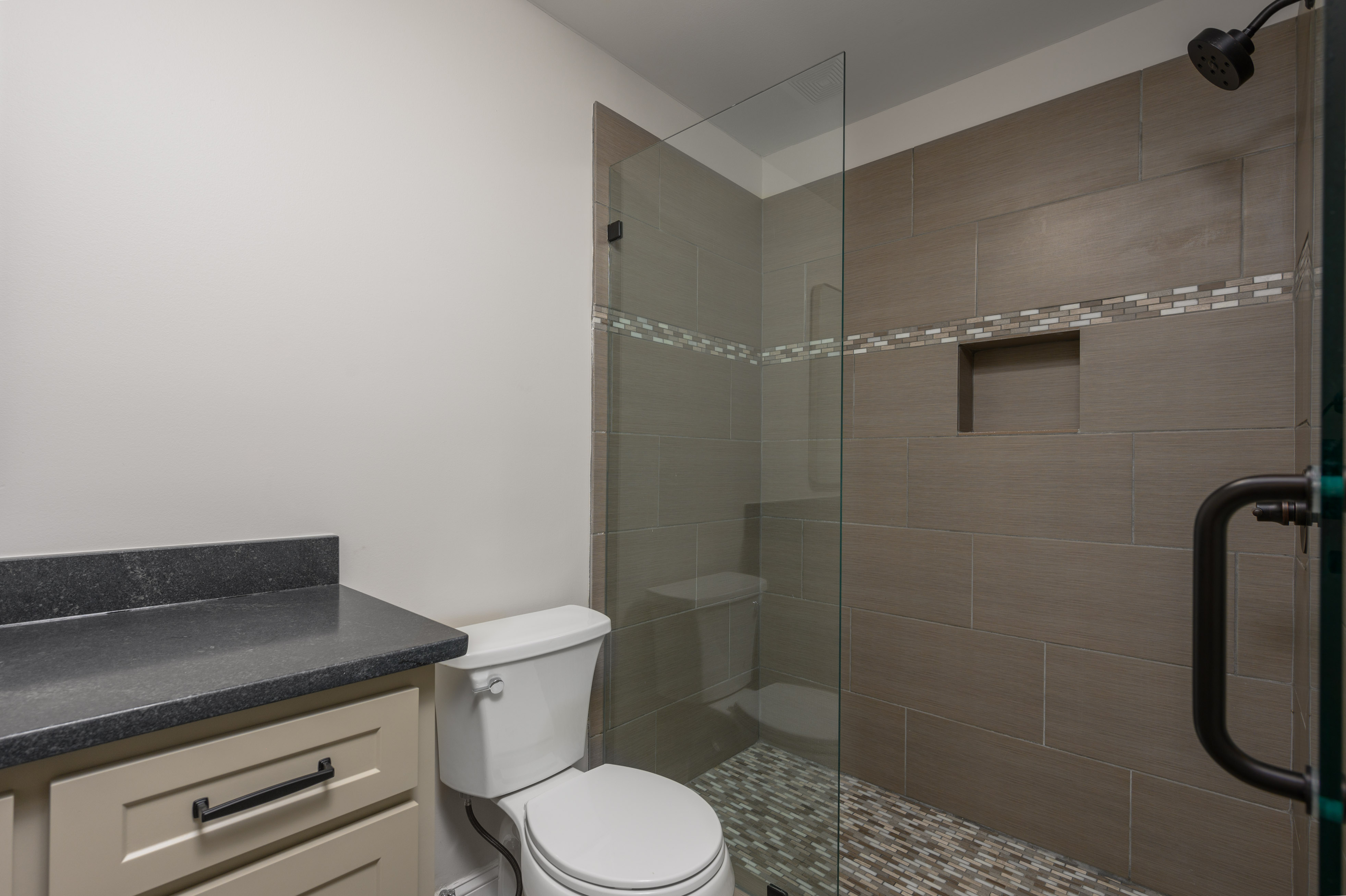 1040 Whatley's Mill Lane image 34